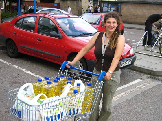 Pöl kaufen in Edingburgh, Schottland, 2008